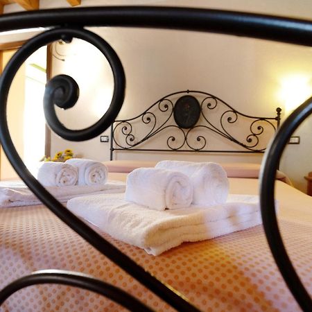 New Agriturismo Corte Olfino Монцамбано Экстерьер фото