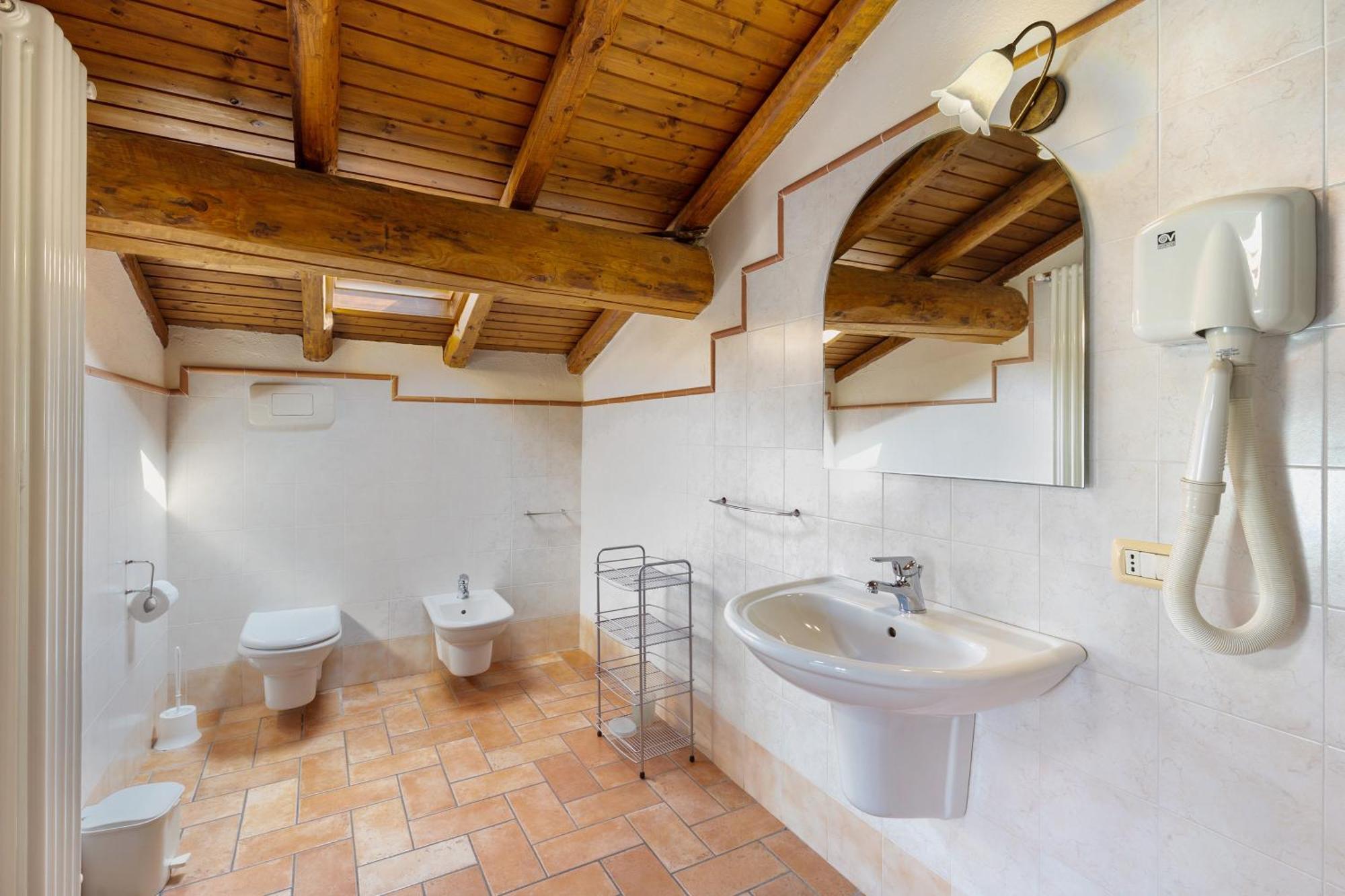 New Agriturismo Corte Olfino Монцамбано Экстерьер фото
