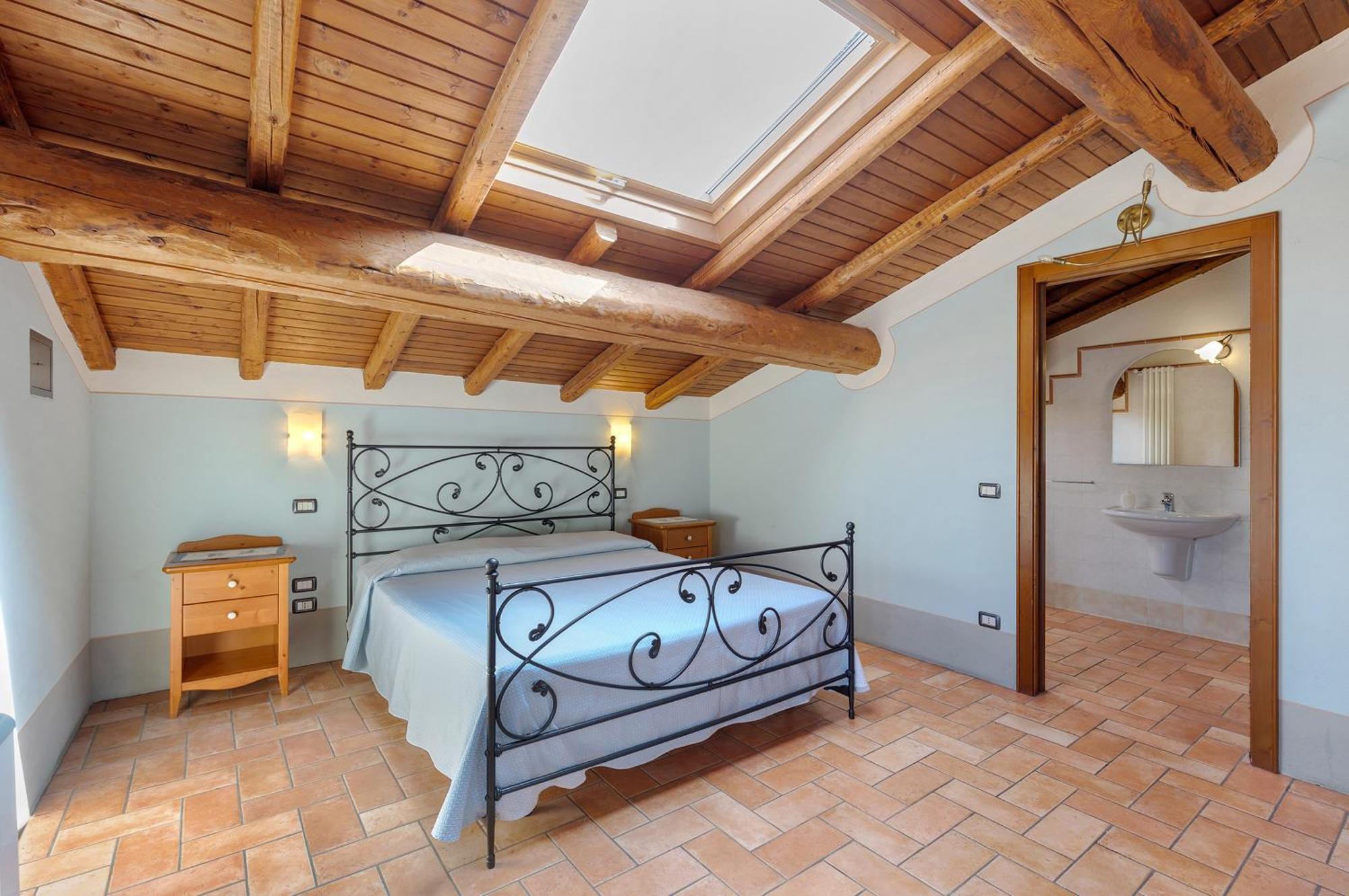 New Agriturismo Corte Olfino Монцамбано Экстерьер фото